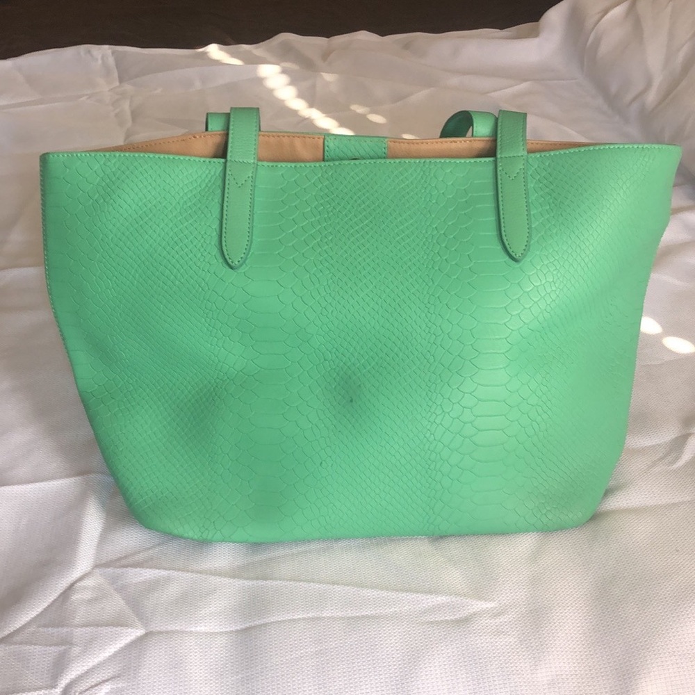 Gigi New York  purse Tote green